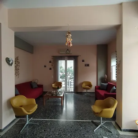 Apartment Chez Effie 2