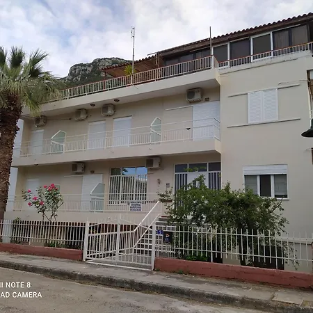 Appartement Chez Effie 2